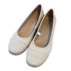Cream flats, stud accent toe, size 9.5 women’s